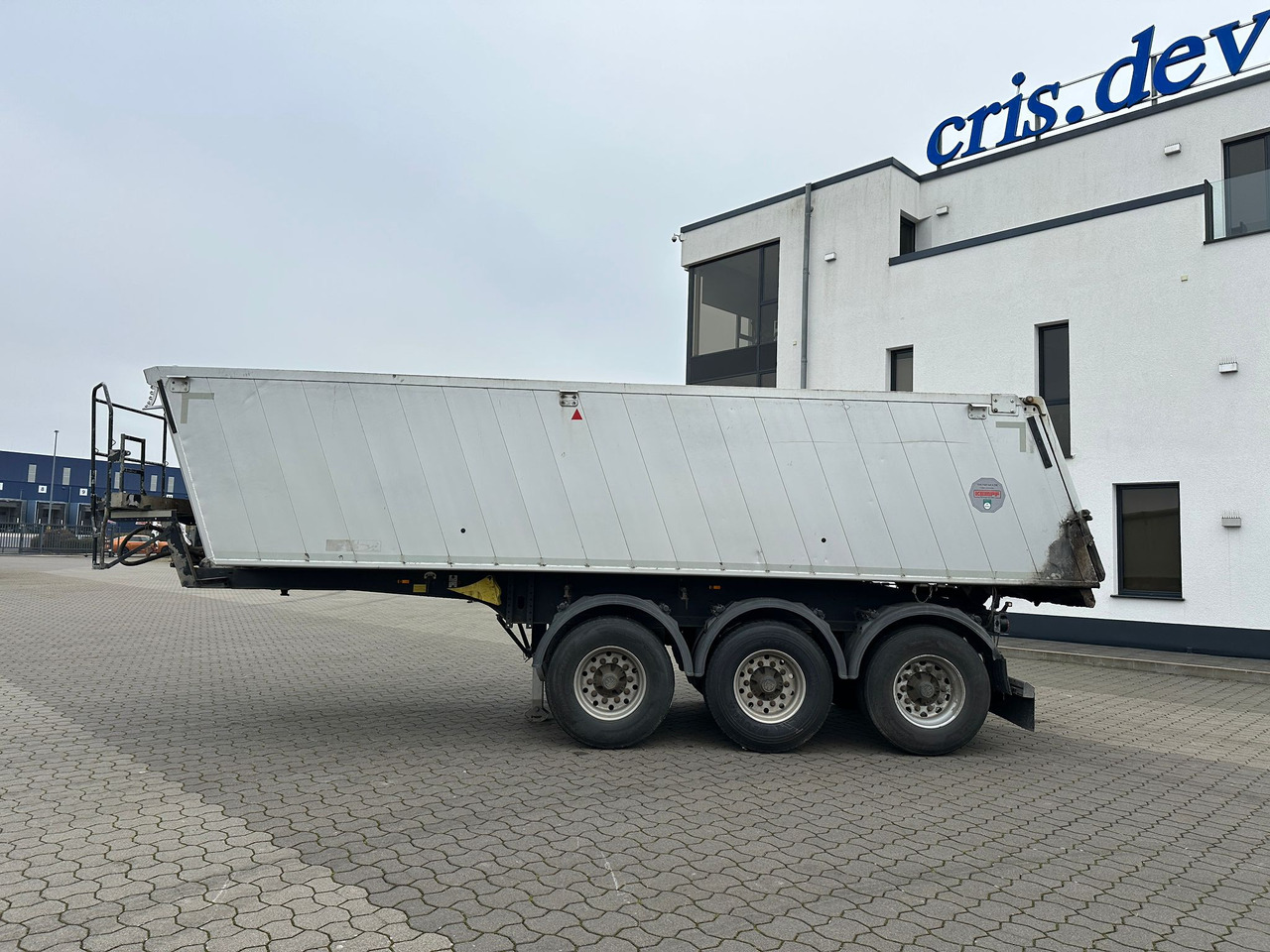 Kempf SKM 35 3 Thermo Mulde | TÜV NEU - Gjysmë rimorkio vetëshkarkuese: foto 5 Kempf SKM 35 3 Thermo Mulde | TÜV NEU - Gjysmë rimorkio vetëshkarkuese: foto 5