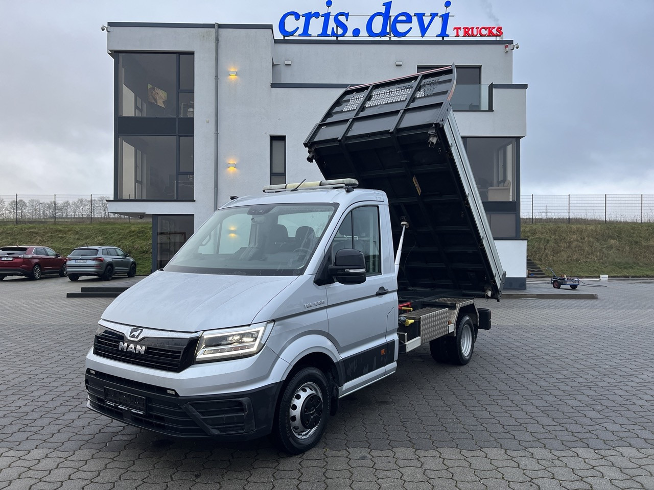 Kamioncine vetëshkarkuese MAN TGE 3.180 4x2 Zwillingsbereift: foto 7 Kamioncine vetëshkarkuese MAN TGE 3.180 4x2 Zwillingsbereift: foto 7