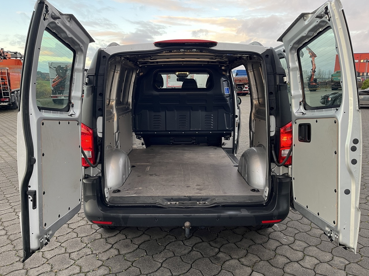 Mercedes-Benz Vito Vito 116 cdi - Furgon i vogël: foto 3 Mercedes-Benz Vito Vito 116 cdi - Furgon i vogël: foto 3