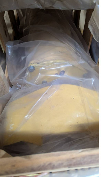 Komatsu D85PX-18 -SPRING ASSY - 154-30-00281 - Telajo/ Shasia për Makineri ndërtimi: foto 3 Komatsu D85PX-18 -SPRING ASSY - 154-30-00281 - Telajo/ Shasia për Makineri ndërtimi: foto 3