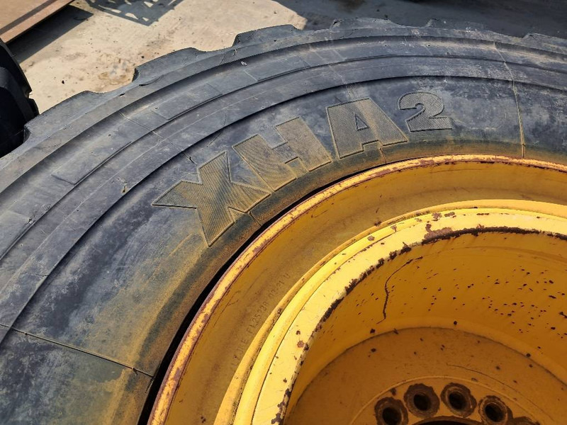 Komatsu WA380 4x RIM ASSY 423-30-62201 - Goma dhe bandazhe për Makineri ndërtimi: foto 5 Komatsu WA380 4x RIM ASSY 423-30-62201 - Goma dhe bandazhe për Makineri ndërtimi: foto 5