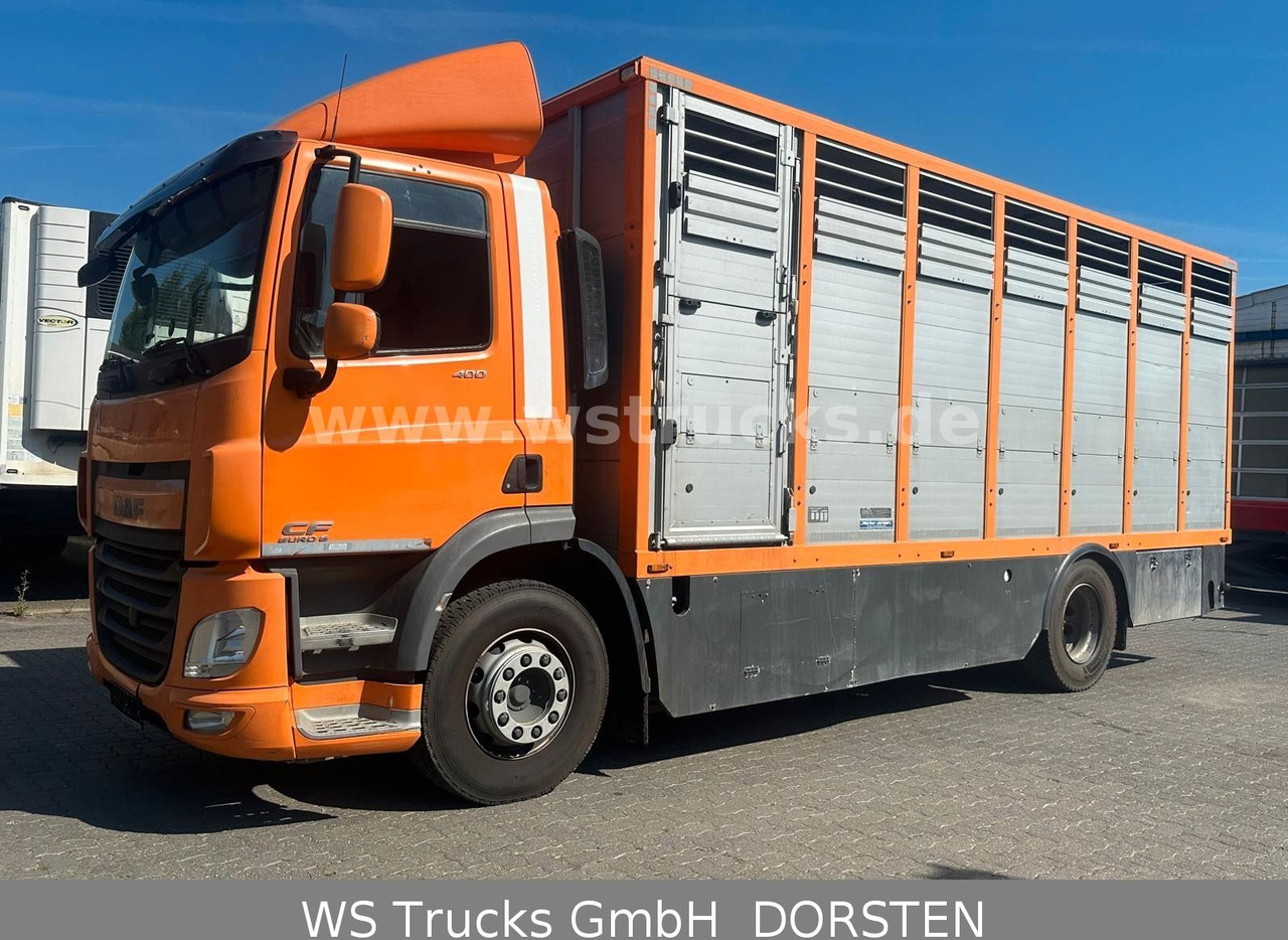DAF CF 400 Menke Einstock - Kamion për kuaj: foto 1 DAF CF 400 Menke Einstock - Kamion për kuaj: foto 1