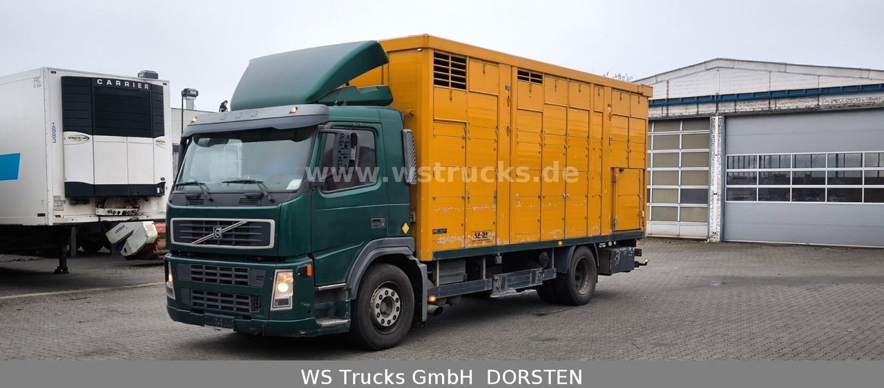 Volvo FM 260 mit KABA 2 Stock Vollalu Viehtransporter - Kamion për kuaj: foto 2 Volvo FM 260 mit KABA 2 Stock Vollalu Viehtransporter - Kamion për kuaj: foto 2