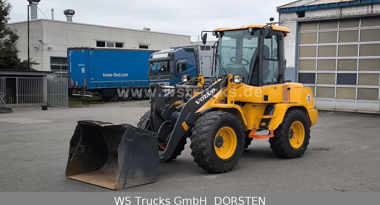 Volvo Radlader L 35 G - Fadrom me goma: foto 2 Volvo Radlader L 35 G - Fadrom me goma: foto 2