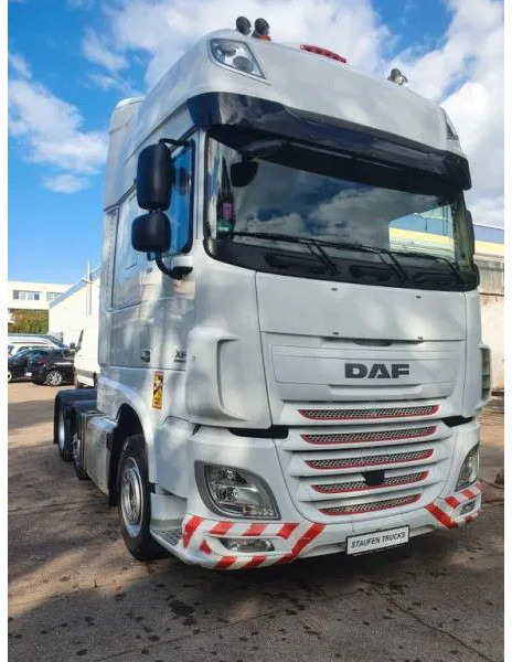 DAF XF 106.510 FT 6x2/4 SSC 3-Achser MEGA E6 - Gjysmë-kamion: foto 3 DAF XF 106.510 FT 6x2/4 SSC 3-Achser MEGA E6 - Gjysmë-kamion: foto 3
