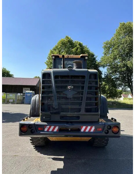 Hyundai HL730-9A 4X4 Radlader Mulch-/Klappschaufel KLIMA A HL730-9A 4X4 Radlader Mulch-/Klappschaufel KLIMA A/C - Fadrom me goma: foto 5 Hyundai HL730-9A 4X4 Radlader Mulch-/Klappschaufel KLIMA A HL730-9A 4X4 Radlader Mulch-/Klappschaufel KLIMA A/C - Fadrom me goma: foto 5