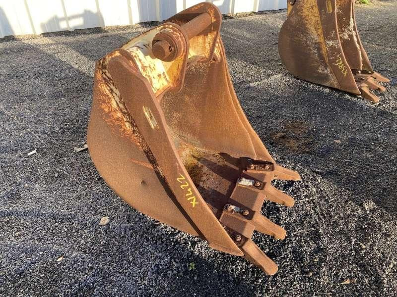 CATERPILLAR 570mm - type tractopelle - Kovë ekskavatori: foto 4 CATERPILLAR 570mm - type tractopelle - Kovë ekskavatori: foto 4