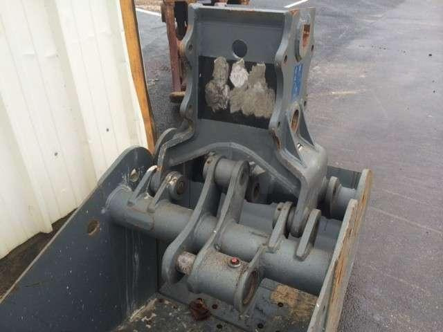 LIEBHERR GM10SW - 800mm - Kovë kafshuese: foto 4 LIEBHERR GM10SW - 800mm - Kovë kafshuese: foto 4