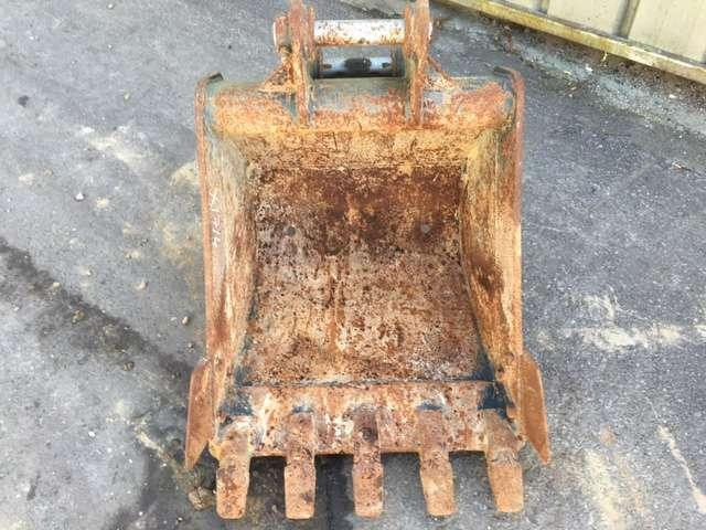 HYUNDAI Robex 55-7 - 700mm - Axes 45mm - Makineritë e tjera: foto 3 HYUNDAI Robex 55-7 - 700mm - Axes 45mm - Makineritë e tjera: foto 3