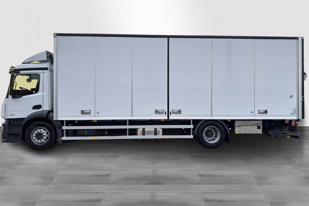 Mercedes-Benz Actros 1830 5 KSA - Kamion izotermik: foto 2 Mercedes-Benz Actros 1830 5 KSA - Kamion izotermik: foto 2