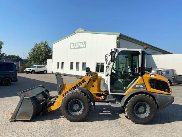 Liebherr L 504 Compact MIETE / RENTAL (12001791) - Fadrom me goma: foto 2 Liebherr L 504 Compact MIETE / RENTAL (12001791) - Fadrom me goma: foto 2