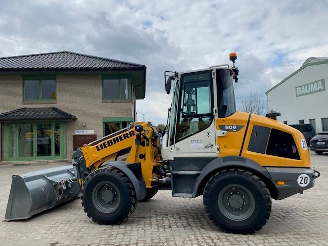 Liebherr L 509 Tele MIETE / RENTAL (12002134) - Ngarkues teleskopik me rrota: foto 3 Liebherr L 509 Tele MIETE / RENTAL (12002134) - Ngarkues teleskopik me rrota: foto 3