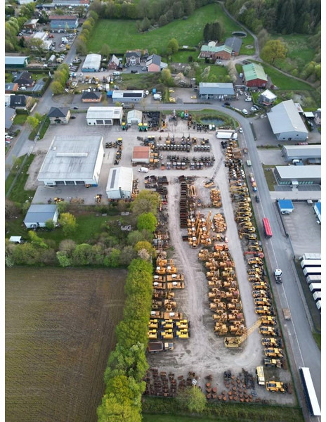 Liebherr R 974 B - Ekskavator me zinxhirë: foto 2 Liebherr R 974 B - Ekskavator me zinxhirë: foto 2