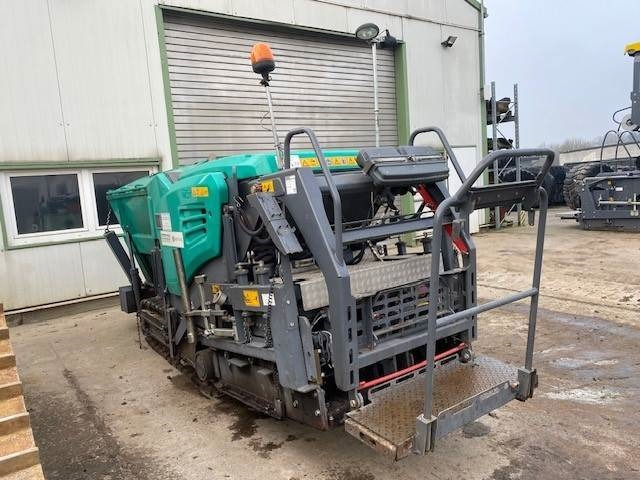 Vögele Super 800i MIETE / RENTAL (12001592) - Shtrues asfalti: foto 5 Vögele Super 800i MIETE / RENTAL (12001592) - Shtrues asfalti: foto 5