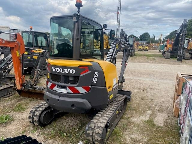 Volvo ECR 35 D MIETE / RENTAL (12001934) - Miniekskavator: foto 4 Volvo ECR 35 D MIETE / RENTAL (12001934) - Miniekskavator: foto 4