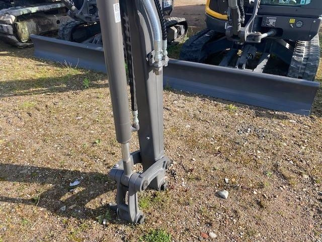 Miniekskavator i ri Volvo ECR 35 D MIETE / RENTAL (12002078): foto 8 Miniekskavator i ri Volvo ECR 35 D MIETE / RENTAL (12002078): foto 8