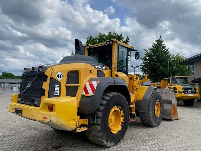 Volvo L 120 H MIETE / RENTAL (12001931) - Fadrom me goma: foto 4 Volvo L 120 H MIETE / RENTAL (12001931) - Fadrom me goma: foto 4