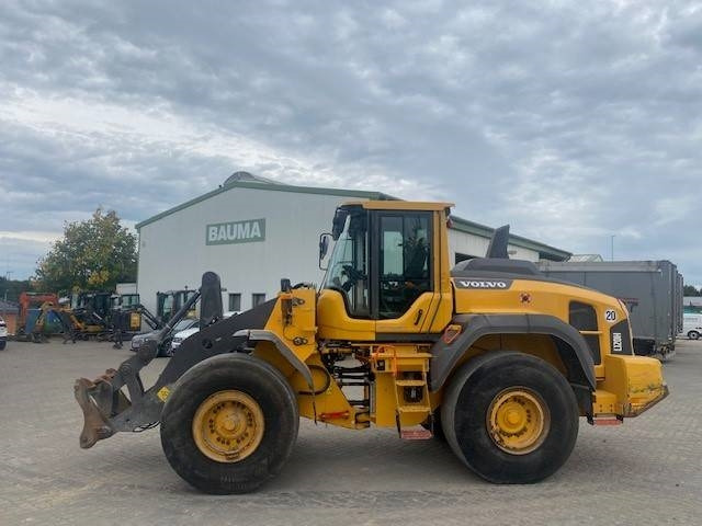 Volvo L 120 H MIETE / RENTAL (12005511) - Fadrom me goma: foto 2 Volvo L 120 H MIETE / RENTAL (12005511) - Fadrom me goma: foto 2