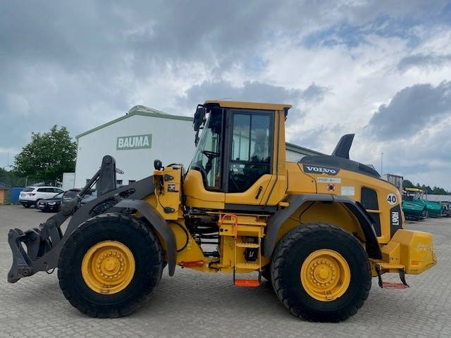 Volvo L 90 H MIETE / RENTAL (12001013) - Fadrom me goma: foto 2 Volvo L 90 H MIETE / RENTAL (12001013) - Fadrom me goma: foto 2