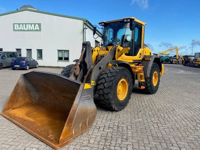 Volvo L 90 H MIETE / RENTAL (12002215) - Fadrom me goma: foto 1 Volvo L 90 H MIETE / RENTAL (12002215) - Fadrom me goma: foto 1