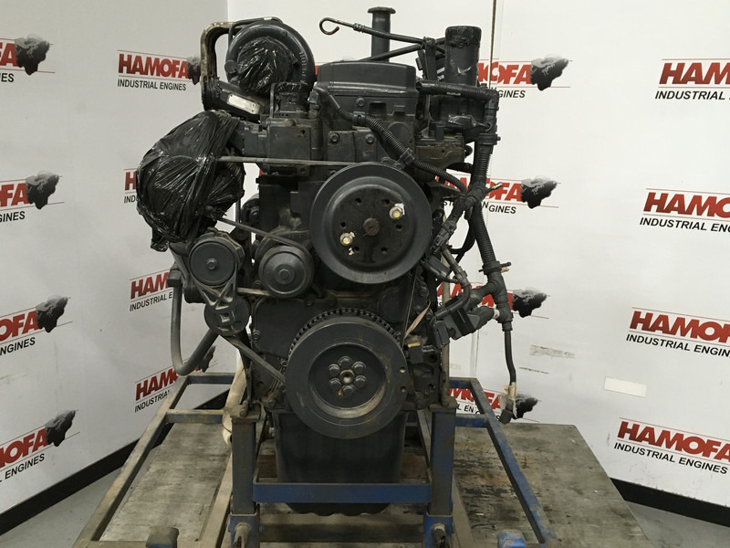 Komatsu SAA6D107E-1 CPL4458 RECONDITIONED - Makineri ndërtimi: foto 4 Komatsu SAA6D107E-1 CPL4458 RECONDITIONED - Makineri ndërtimi: foto 4