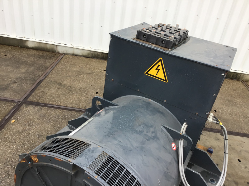 Stamford PI734E2 LOOSE GENERATOR 1900KVA NEW - Set gjeneratori: foto 2 Stamford PI734E2 LOOSE GENERATOR 1900KVA NEW - Set gjeneratori: foto 2