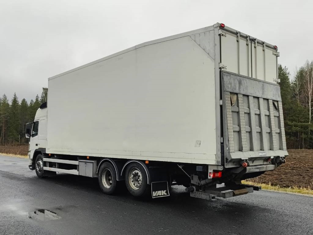 Volvo FM 13 - Kamion vagonetë: foto 4 Volvo FM 13 - Kamion vagonetë: foto 4