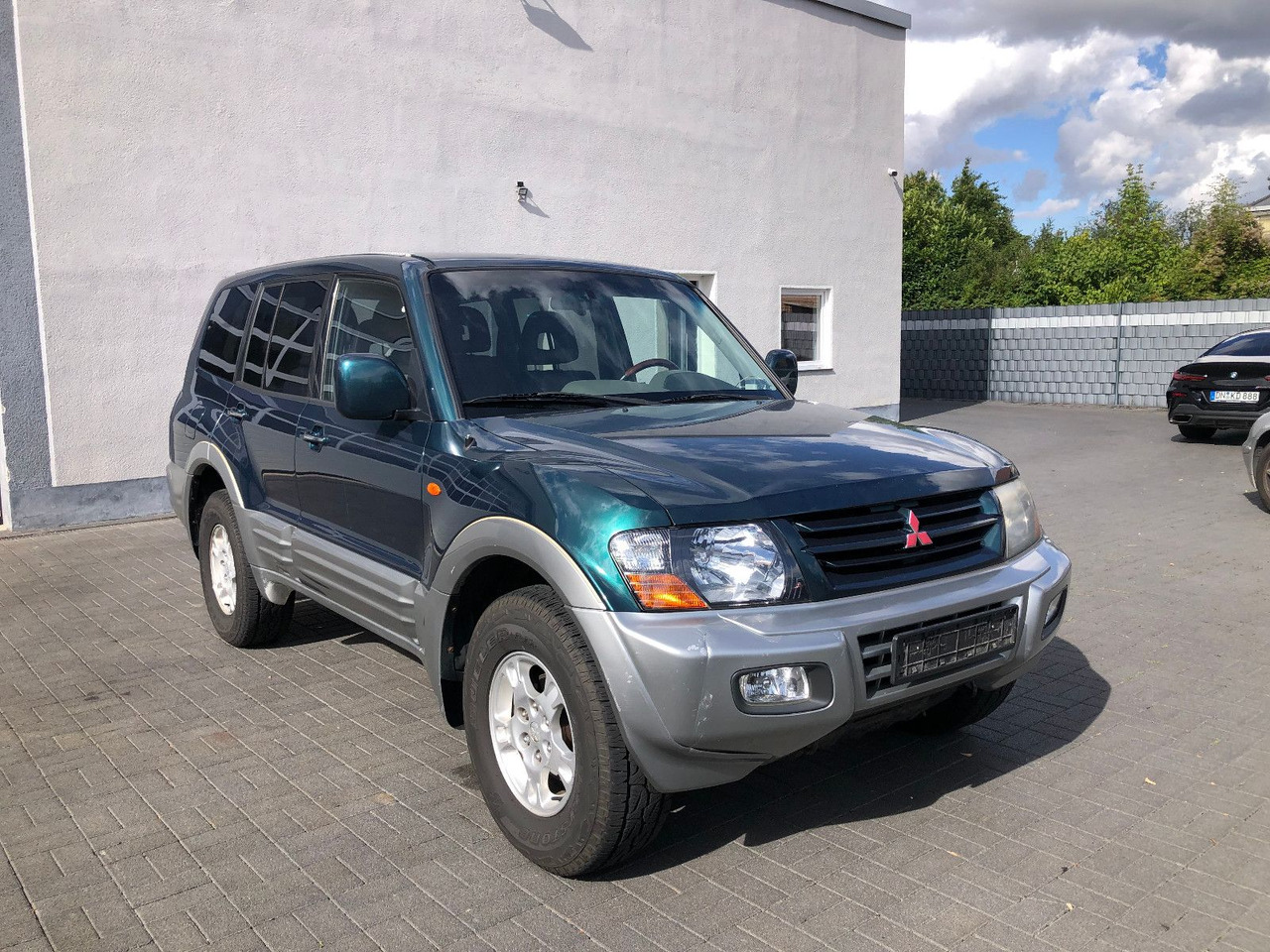 Mitsubishi Pajero 3,2 DI-D Elegance 7-Sitzer - SUV: foto 4 Mitsubishi Pajero 3,2 DI-D Elegance 7-Sitzer - SUV: foto 4