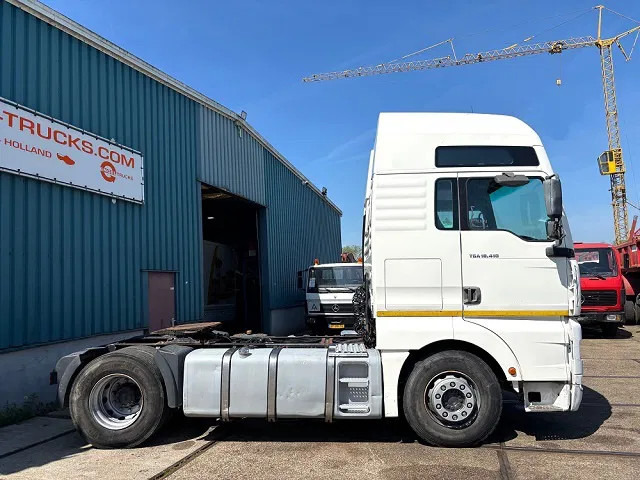 MAN TGA 18.410 FLS XXL (6-CILINDER HEADS / ZF16 MANUAL GEARBOX / ZF-INTARDER / HYDRAULIC KIT / P.T.O. / AIRCONDITIONING) - Gjysmë-kamion: foto 4 MAN TGA 18.410 FLS XXL (6-CILINDER HEADS / ZF16 MANUAL GEARBOX / ZF-INTARDER / HYDRAULIC KIT / P.T.O. / AIRCONDITIONING) - Gjysmë-kamion: foto 4