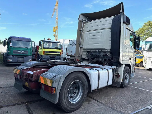 Mercedes-Benz Actros 1846 LS (MP2) (EPS WITH CLUTCH / RETARDER / 3-PEDALS/ AIRCONDITIONING / ETC) - Gjysmë-kamion: foto 3 Mercedes-Benz Actros 1846 LS (MP2) (EPS WITH CLUTCH / RETARDER / 3-PEDALS/ AIRCONDITIONING / ETC) - Gjysmë-kamion: foto 3