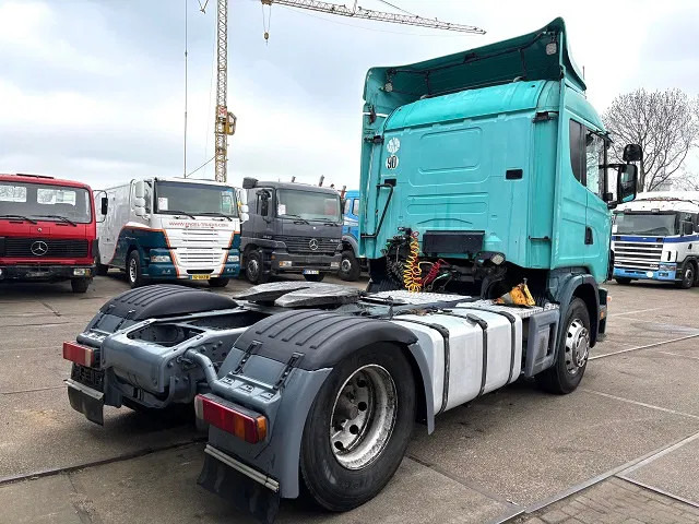 Scania R114-380 LA SLEEPERCAB 4x2 (EURO 2 / MANUAL GEARBOX / HYDRAULIC KIT / P.T.O. / FULL SPOILERSET / ETC.) - Gjysmë-kamion: foto 3 Scania R114-380 LA SLEEPERCAB 4x2 (EURO 2 / MANUAL GEARBOX / HYDRAULIC KIT / P.T.O. / FULL SPOILERSET / ETC.) - Gjysmë-kamion: foto 3