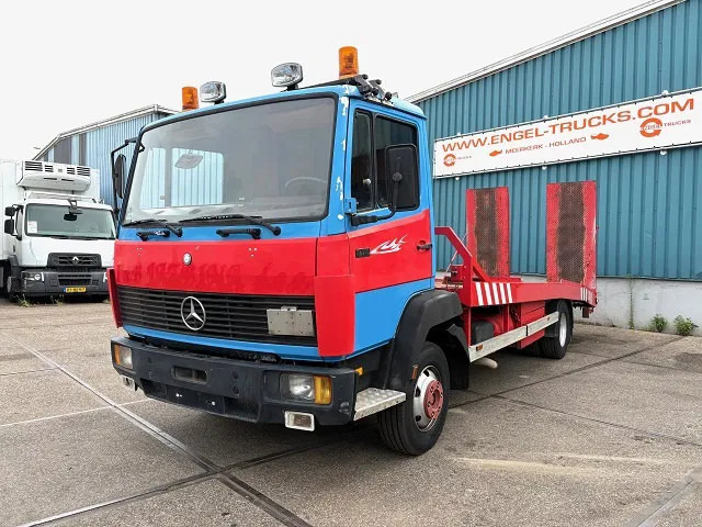 Mercedes-Benz LK 814 RECOVERY TRUCK / CAR-MACHINE TRANSPORTER (6-CILINDER / MANUAL GEARBOX / FULL STEEL SUSPENSION / WINCH / HYDRAULIC RAMPS) - Autotransportues: foto 1 Mercedes-Benz LK 814 RECOVERY TRUCK / CAR-MACHINE TRANSPORTER (6-CILINDER / MANUAL GEARBOX / FULL STEEL SUSPENSION / WINCH / HYDRAULIC RAMPS) - Autotransportues: foto 1