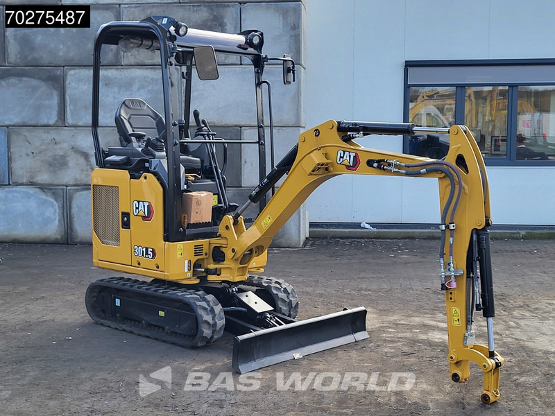 Miniekskavator i ri Caterpillar 301.5: foto 6