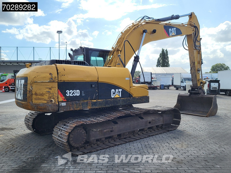 Caterpillar 323 D L - Ekskavator me zinxhirë: foto 5 Caterpillar 323 D L - Ekskavator me zinxhirë: foto 5