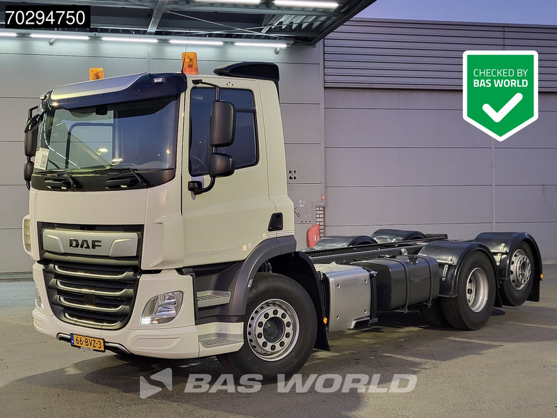 DAF CF 300 6X2 NEW chassis Lift/Steering Axle ACC Retarder Euro 6 - Kamion kabinë-shasi: foto 1 DAF CF 300 6X2 NEW chassis Lift/Steering Axle ACC Retarder Euro 6 - Kamion kabinë-shasi: foto 1