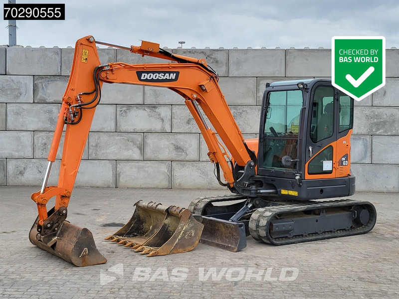 Doosan DX63-3 3 BUCKETS - A/C - Miniekskavator: foto 1 Doosan DX63-3 3 BUCKETS - A/C - Miniekskavator: foto 1