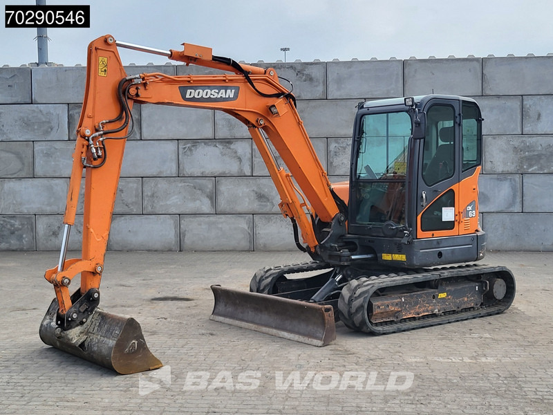 Doosan DX63-3 - Miniekskavator: foto 2 Doosan DX63-3 - Miniekskavator: foto 2