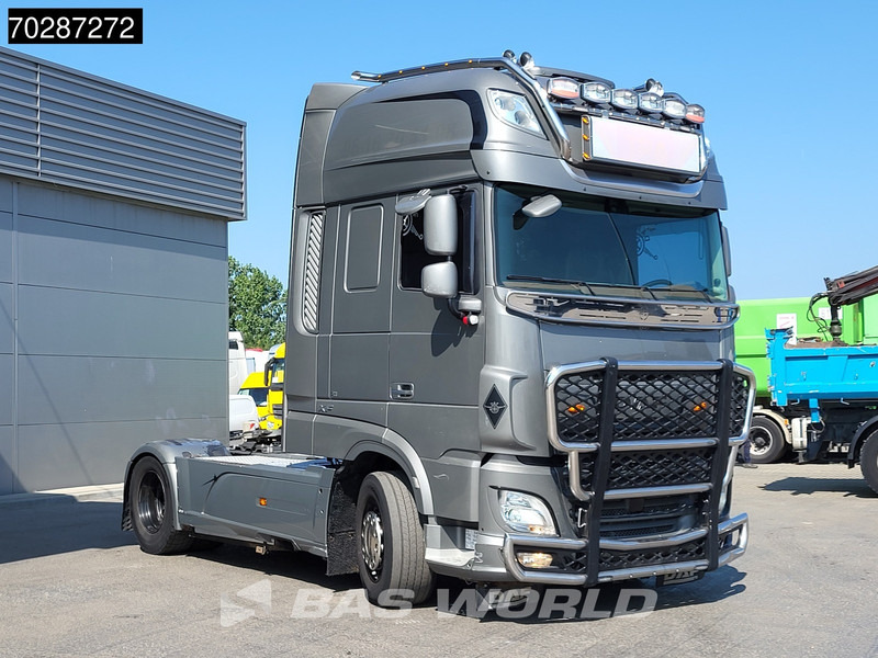 DAF XF 530 XF 4X2 Full-Air! SSC Retarder Standklima ACC Navi Euro 6 - Gjysmë-kamion: foto 3 DAF XF 530 XF 4X2 Full-Air! SSC Retarder Standklima ACC Navi Euro 6 - Gjysmë-kamion: foto 3