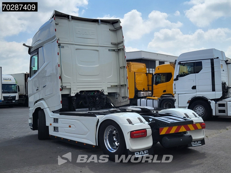 DAF XG+ 530 XG+ 4X2 Retarder 2x Tanks Standklima Leather Alcoa's - Gjysmë-kamion: foto 2 DAF XG+ 530 XG+ 4X2 Retarder 2x Tanks Standklima Leather Alcoa's - Gjysmë-kamion: foto 2