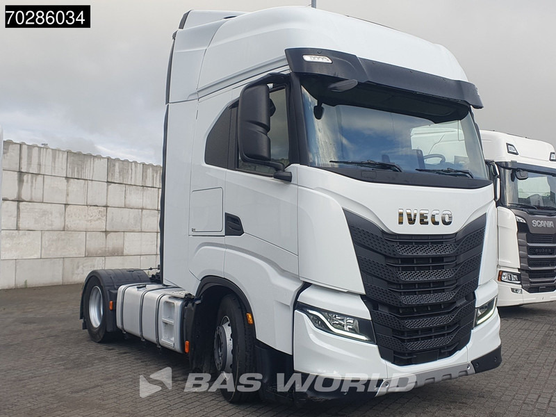 Iveco S-Way 510 S-Way 4X2 Retarder ACC Navi Standklima Euro 6 - Gjysmë-kamion: foto 3 Iveco S-Way 510 S-Way 4X2 Retarder ACC Navi Standklima Euro 6 - Gjysmë-kamion: foto 3