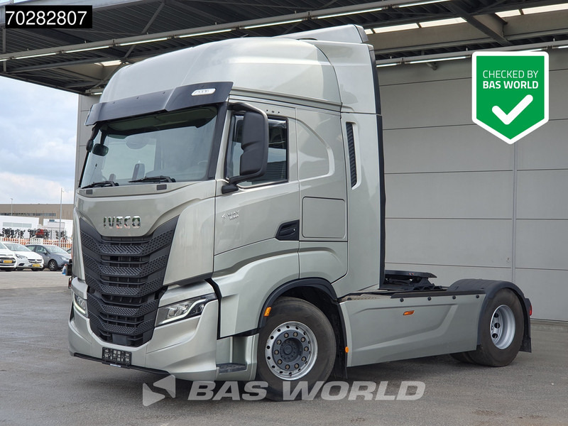 Iveco S-Way 530 4X2 Retarder Standklima LED Navi Euro 6 - Gjysmë-kamion: foto 1 Iveco S-Way 530 4X2 Retarder Standklima LED Navi Euro 6 - Gjysmë-kamion: foto 1