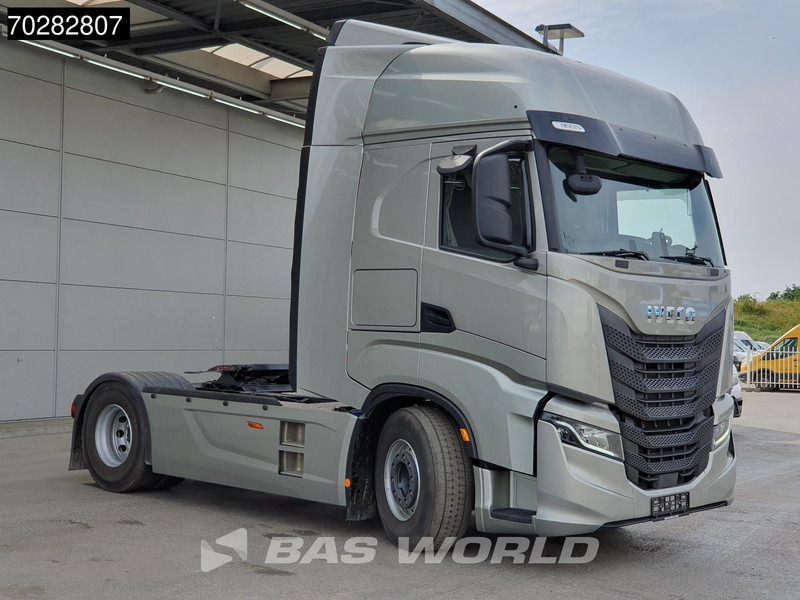 Iveco S-Way 530 4X2 Retarder Standklima LED Navi Euro 6 - Gjysmë-kamion: foto 3 Iveco S-Way 530 4X2 Retarder Standklima LED Navi Euro 6 - Gjysmë-kamion: foto 3