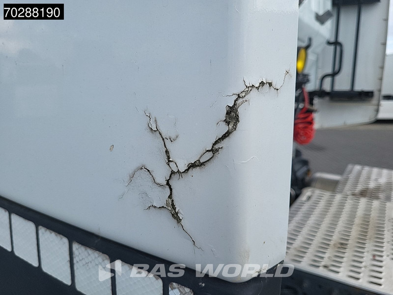 Lizingu i Iveco Stralis 400 4X2 Retarder Standairco 2xTanks LNG ACC Euro 6 Iveco Stralis 400 4X2 Retarder Standairco 2xTanks LNG ACC Euro 6: foto 13 Lizingu i Iveco Stralis 400 4X2 Retarder Standairco 2xTanks LNG ACC Euro 6 Iveco Stralis 400 4X2 Retarder Standairco 2xTanks LNG ACC Euro 6: foto 13