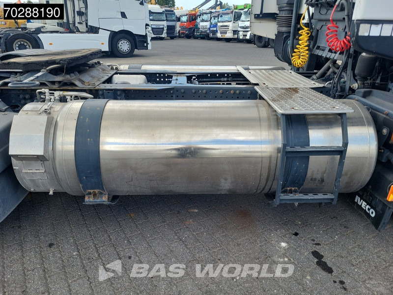 Lizingu i Iveco Stralis 400 4X2 Retarder Standairco 2xTanks LNG ACC Euro 6 Iveco Stralis 400 4X2 Retarder Standairco 2xTanks LNG ACC Euro 6: foto 10 Lizingu i Iveco Stralis 400 4X2 Retarder Standairco 2xTanks LNG ACC Euro 6 Iveco Stralis 400 4X2 Retarder Standairco 2xTanks LNG ACC Euro 6: foto 10