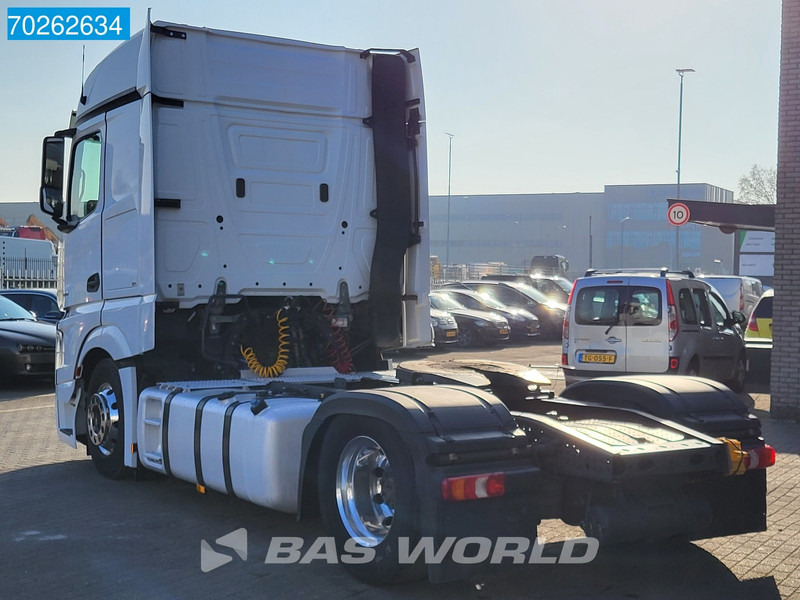 Mercedes-Benz Actros 1845 4X2 BROKEN ENGINE! ACC Retarder Standklima ADR BigSpace - Gjysmë-kamion: foto 2 Mercedes-Benz Actros 1845 4X2 BROKEN ENGINE! ACC Retarder Standklima ADR BigSpace - Gjysmë-kamion: foto 2
