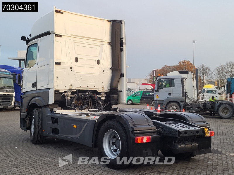 Mercedes-Benz Actros 1845 4X2 GigaSpace Retarder MirrorCam Navi Euro 6 - Gjysmë-kamion: foto 2 Mercedes-Benz Actros 1845 4X2 GigaSpace Retarder MirrorCam Navi Euro 6 - Gjysmë-kamion: foto 2