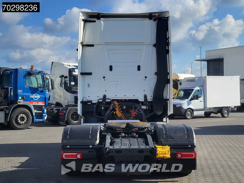 Mercedes-Benz Actros 1845 4X2 Mega Retarder 2xTanks ACC Standklima Euro 6 - Gjysmë-kamion: foto 3 Mercedes-Benz Actros 1845 4X2 Mega Retarder 2xTanks ACC Standklima Euro 6 - Gjysmë-kamion: foto 3