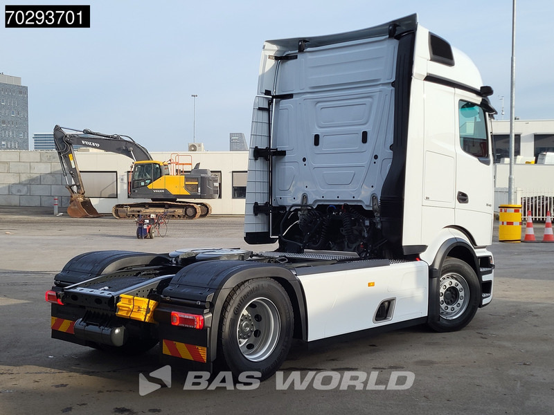 Mercedes-Benz Actros L 1848 4X2 NEW! ProCabin-Big 2x tanks Retarder Standclima Navi ACC - Gjysmë-kamion: foto 5 Mercedes-Benz Actros L 1848 4X2 NEW! ProCabin-Big 2x tanks Retarder Standclima Navi ACC - Gjysmë-kamion: foto 5