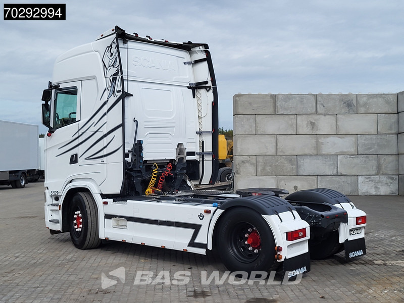 Scania S520 S 4X2 Retarder Full-Air 2x Tanks Leder Standklima Navi ACC LED Euro 6 - Gjysmë-kamion: foto 2 Scania S520 S 4X2 Retarder Full-Air 2x Tanks Leder Standklima Navi ACC LED Euro 6 - Gjysmë-kamion: foto 2