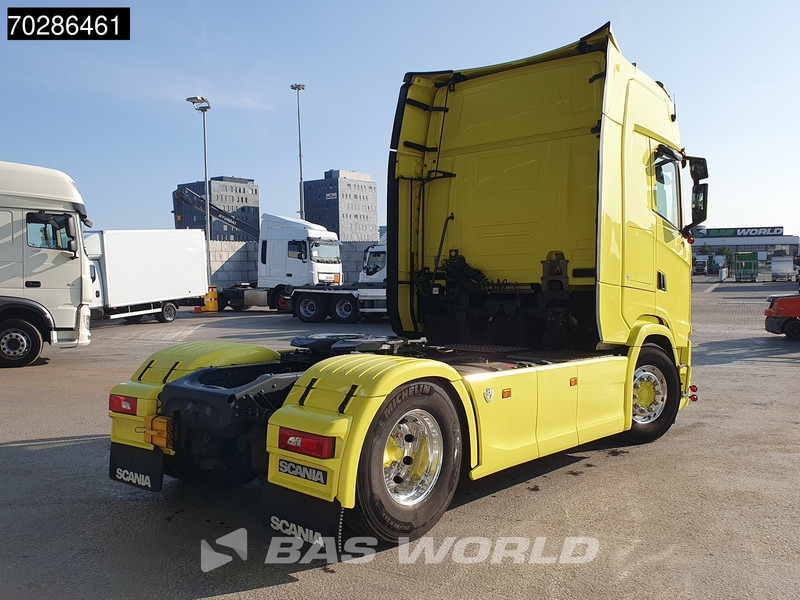 Scania S580 4X2 Retarder 2x Tanks Standklima Navi Alcoa - Gjysmë-kamion: foto 5 Scania S580 4X2 Retarder 2x Tanks Standklima Navi Alcoa - Gjysmë-kamion: foto 5